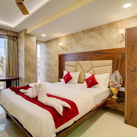 Hotel Samaira Residency,Dombivali Dive Zewnętrze zdjęcie