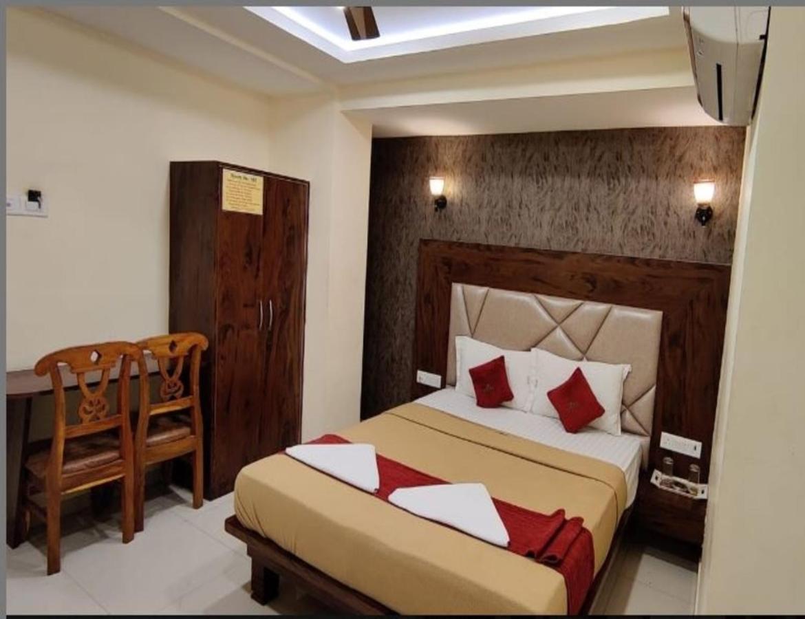 Hotel Samaira Residency,Dombivali Dive Zewnętrze zdjęcie